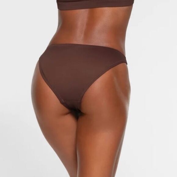 SKIMS NWT Recycled Swim Mid Coverage Swim Bottom Bikini Swim In Cocoa Brown - Picture 3 of 7